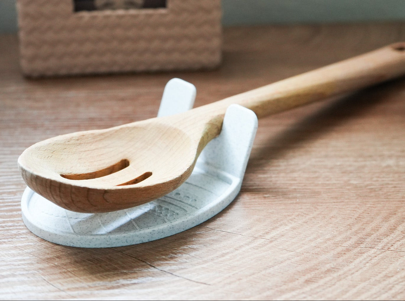 Little Musubi Spoon Holder