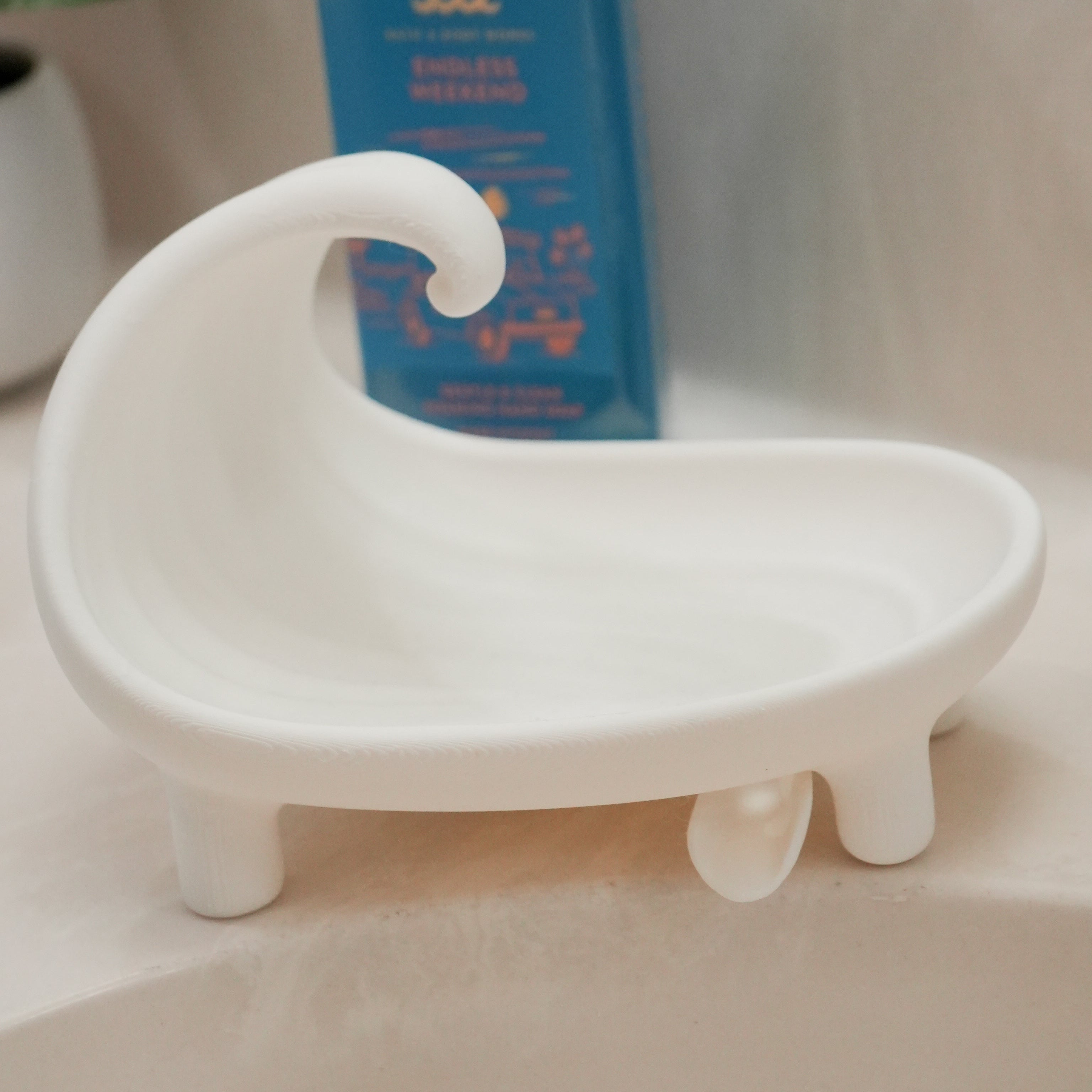 The Wave Holder