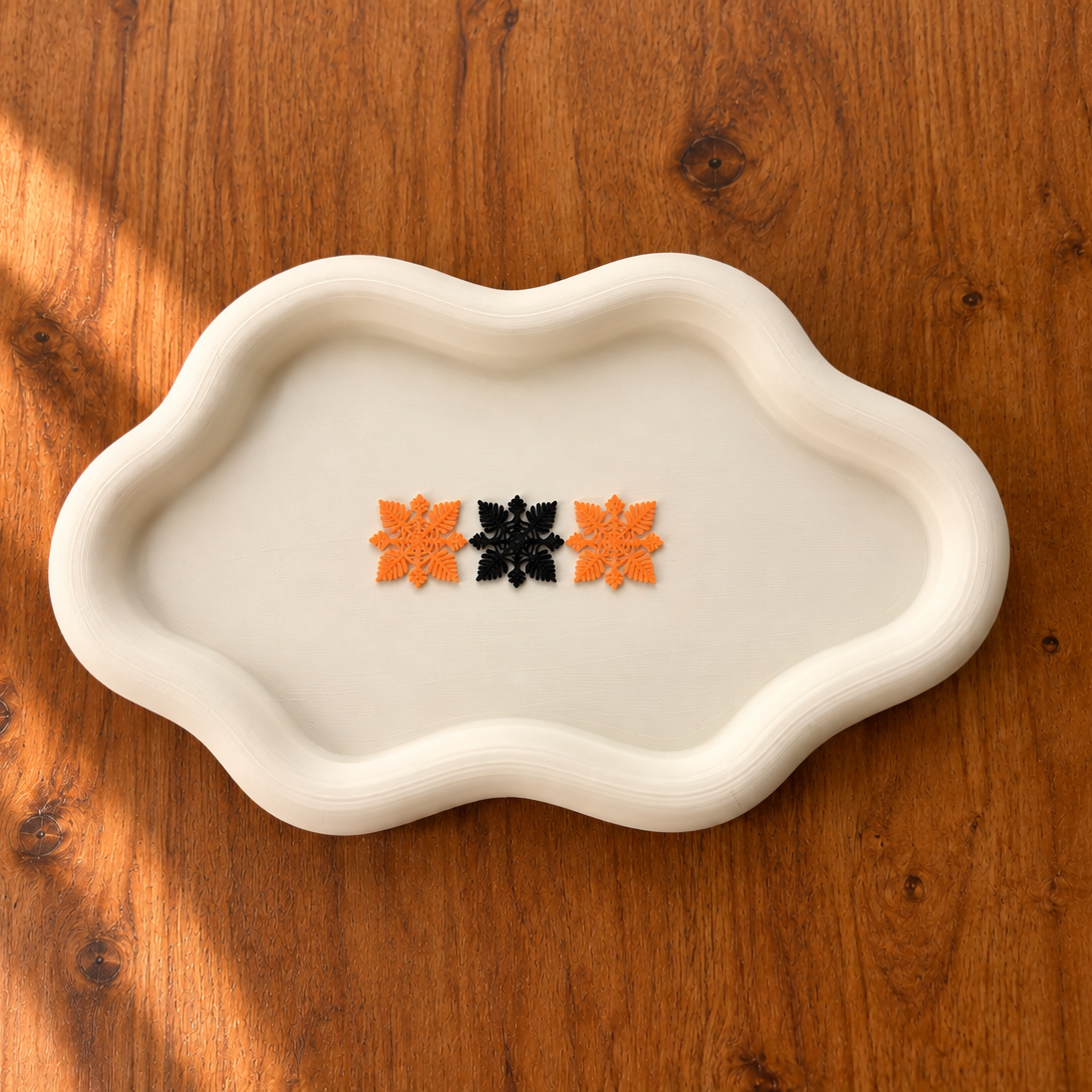 Web Quilt Trio Tray